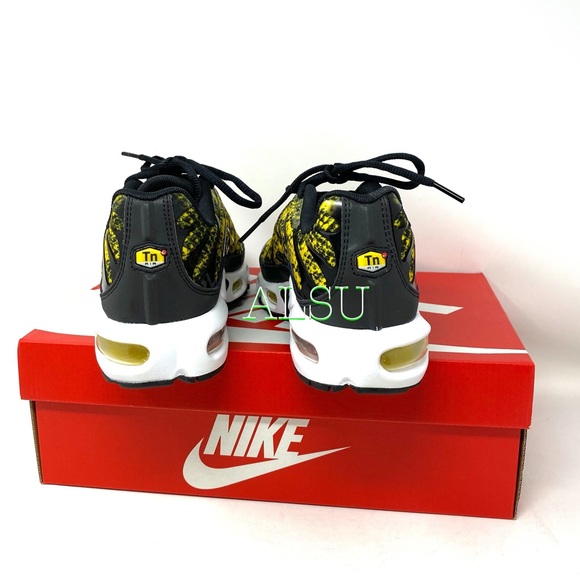 Nike Air Max Plus Black Speed Yellow Women Sneaker - Picture 3 of 10